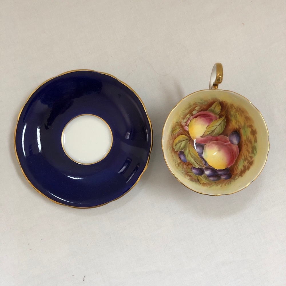 Aynsley Tea Cup & Saucer Cobalt Blue Orchard Fruit England Bone China Gold Rim - Picture 5 of 11